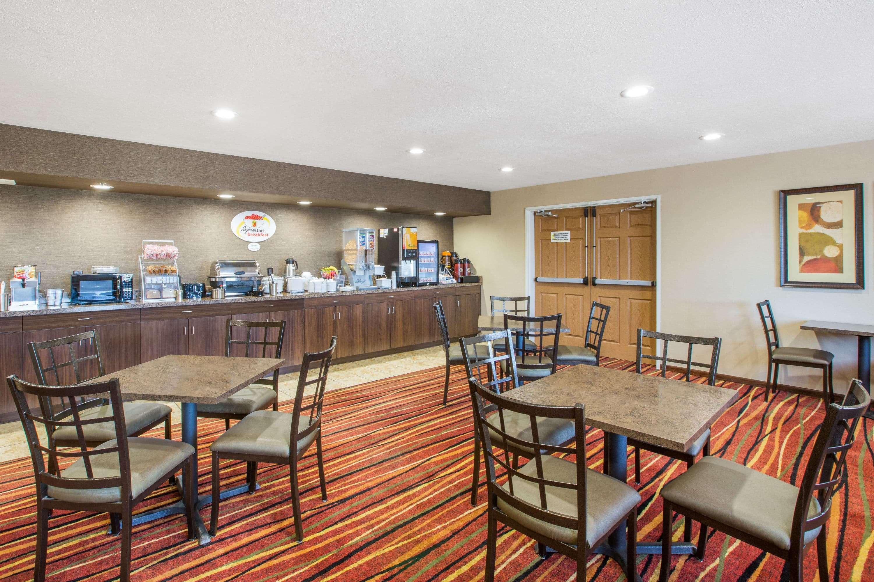Hotel Super 8 By Wyndham Brookings Exterior foto