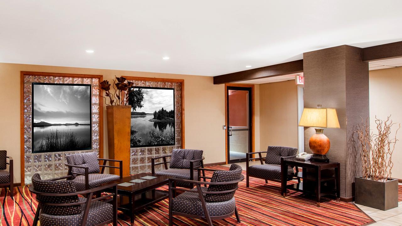 Hotel Super 8 By Wyndham Brookings Exterior foto